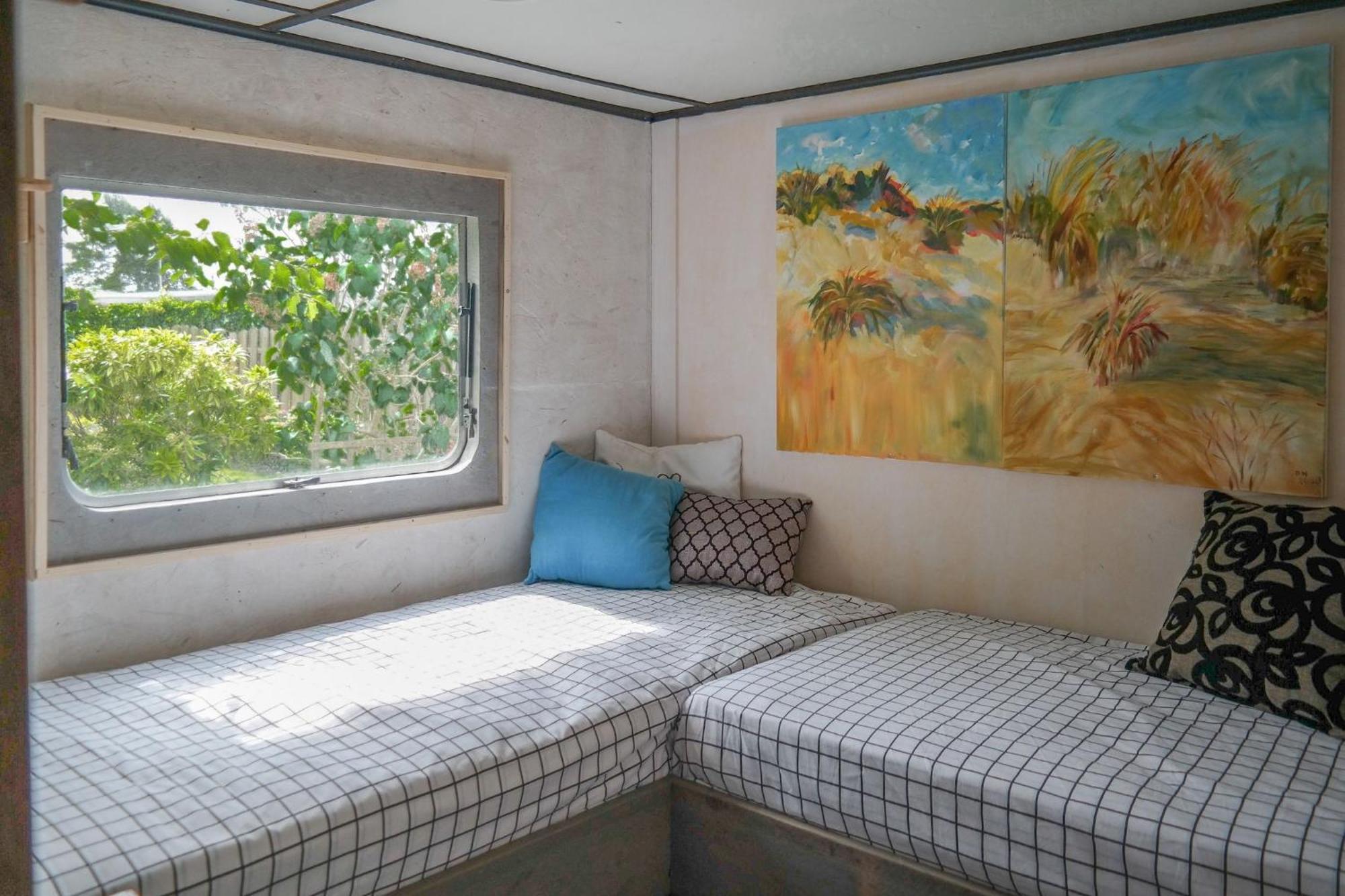 Het Kleine Huis Mobile Home By The Harbour And The Lauwersmeer Anjum Екстериор снимка