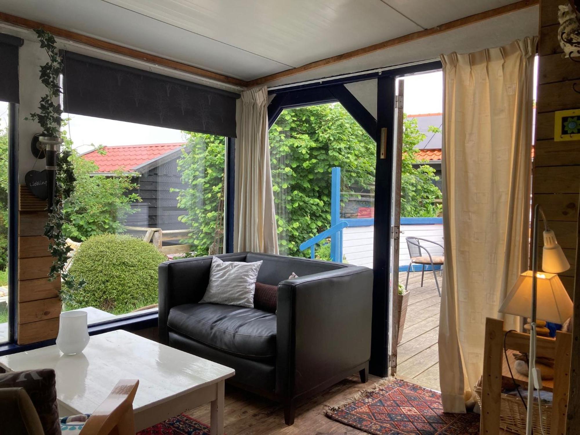 Het Kleine Huis Mobile Home By The Harbour And The Lauwersmeer Anjum Екстериор снимка